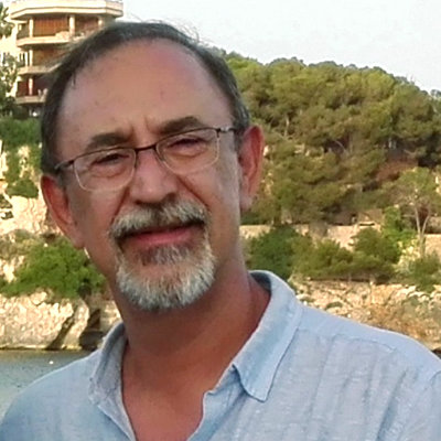 Dr. Roberto Espejo Mohedano